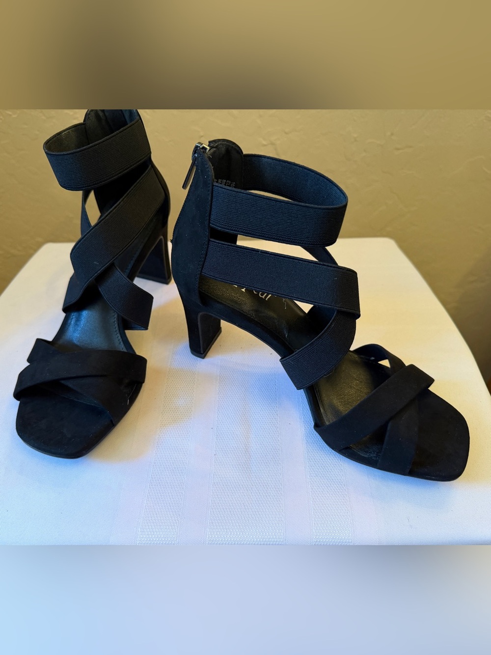 Xappeal Black Strappy Heels Size 8
